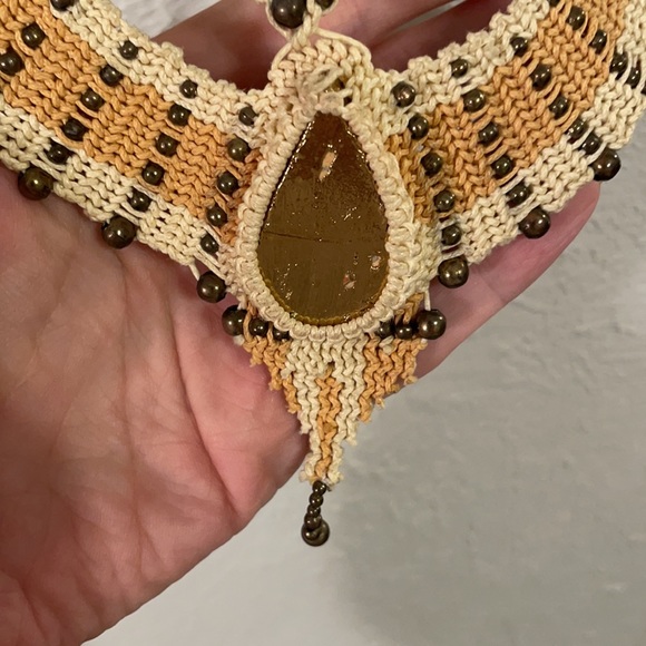 Woven/beaded necklace - Picture 4 of 4